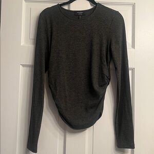 Banana Republic gray Long Sleeve knit shirt-NWOT-size Small